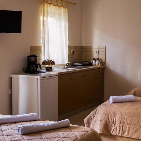 Nepheli Apartments And Studios Paralía المظهر الخارجي الصورة