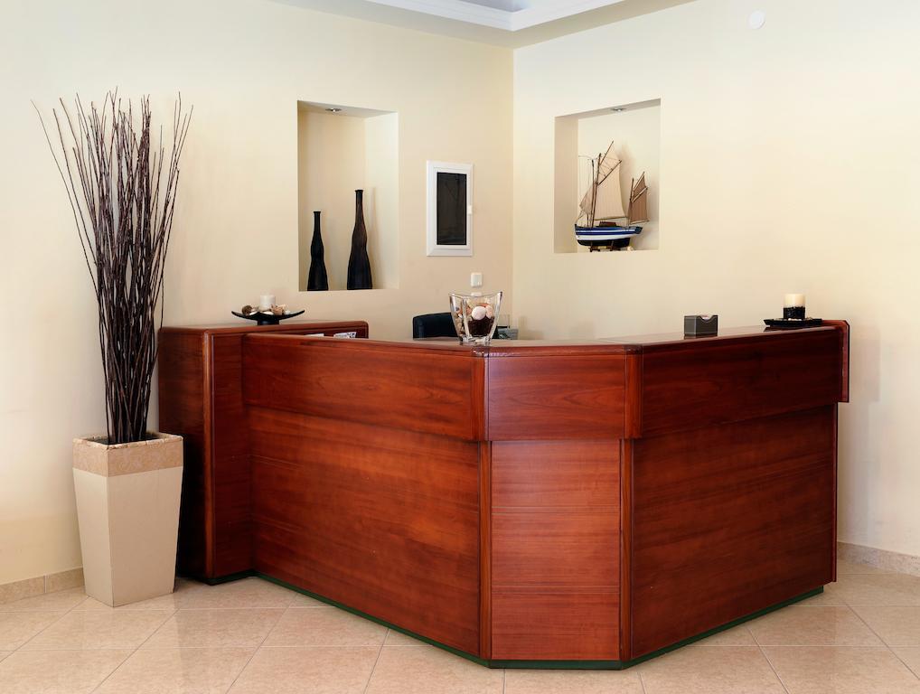 Nepheli Apartments And Studios Paralía المظهر الخارجي الصورة