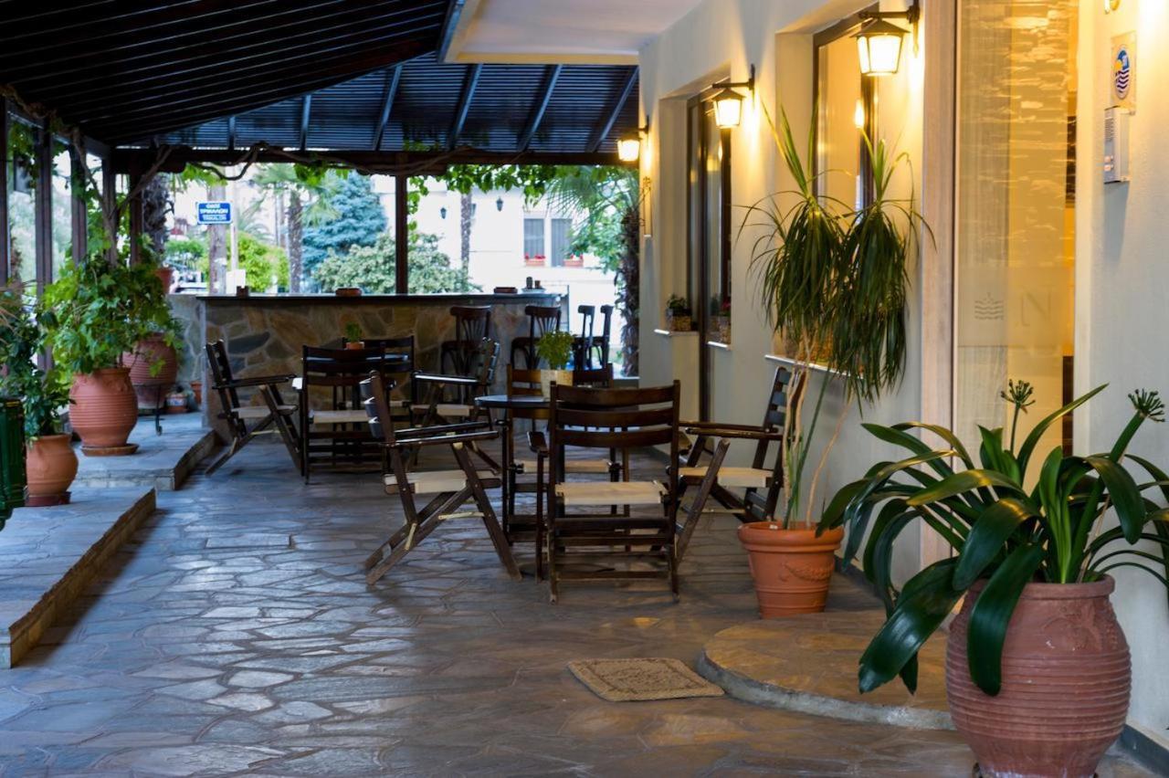 Nepheli Apartments And Studios Paralía المظهر الخارجي الصورة